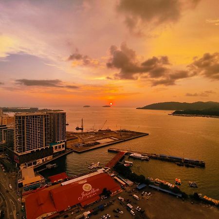 Just Chillin Jq Seaview Apartment Kota Kinabalu Exterior photo