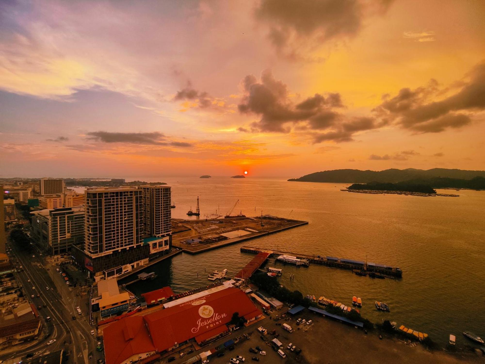 Just Chillin Jq Seaview Apartment Kota Kinabalu Exterior photo