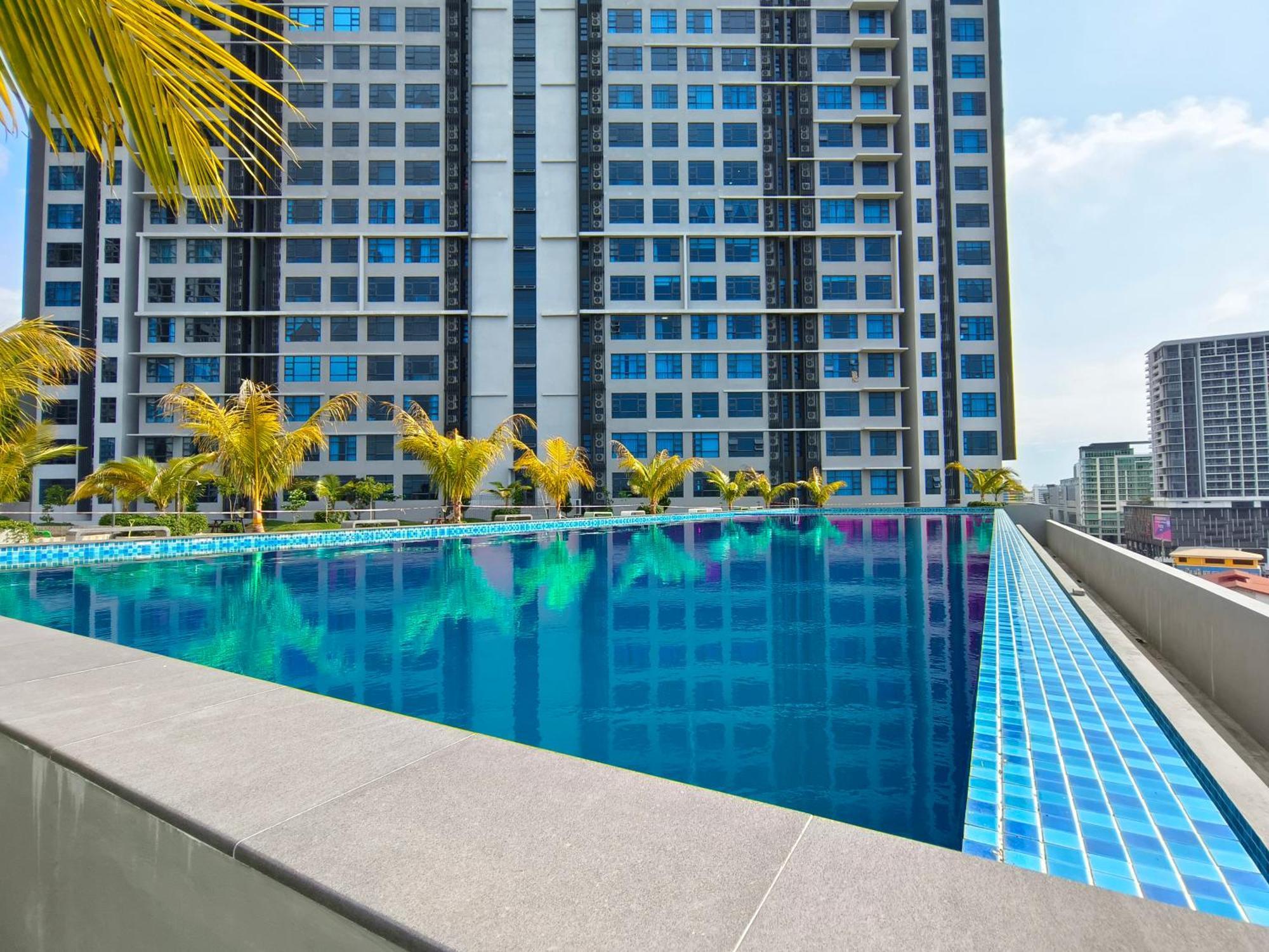 Just Chillin Jq Seaview Apartment Kota Kinabalu Exterior photo